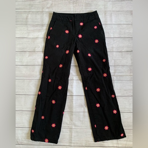 Forever 21 Black and Pink Embroidered Flower Pants - Picture 1 of 5